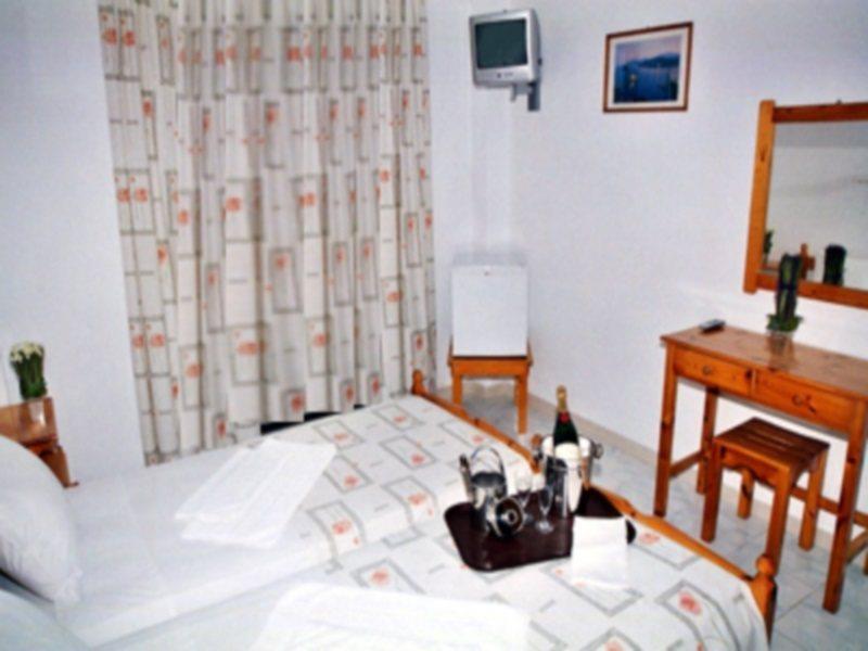 Hotel Prassino Nissi Moraitika Extérieur photo