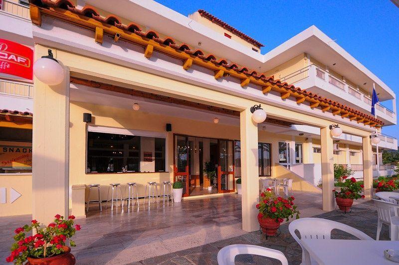 Hotel Prassino Nissi Moraitika Extérieur photo